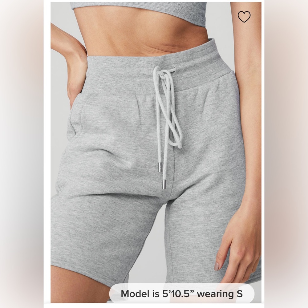 Alo grey high waisted sweat short. NWT.